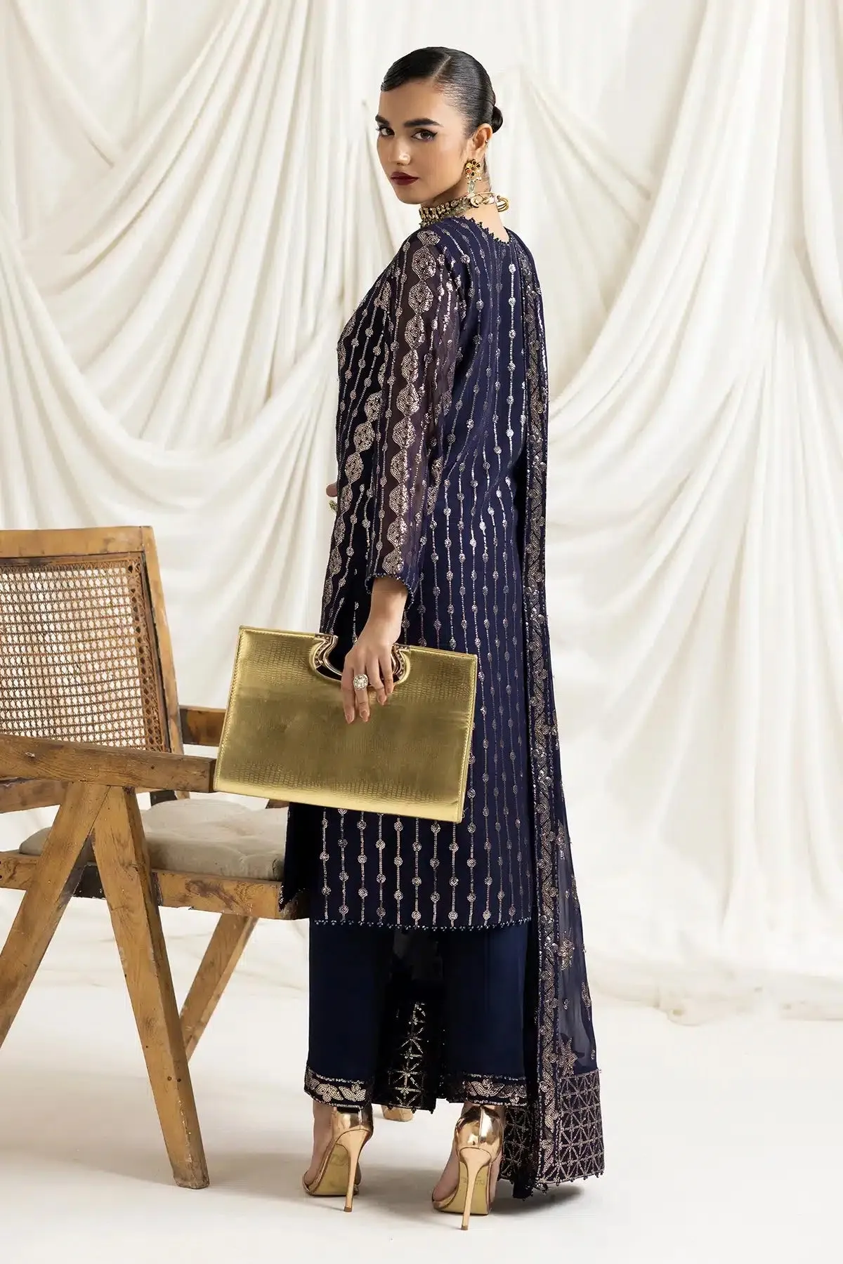 Alizeh | Dua Formals 23 | DUA-V02D01A- AIREEN(NAVY BLUE)