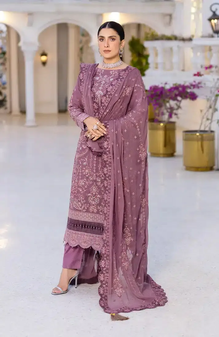 Emaan Adeel | Zimal Luxury Formals 23 | ZM 02 ZARTAASH