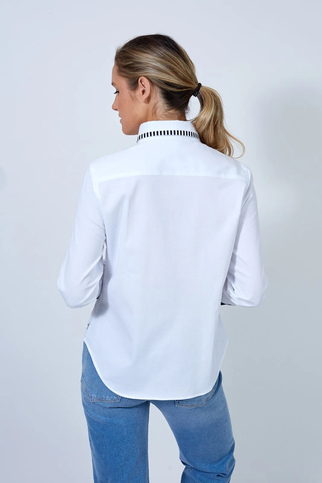 Hanna Edwards - Revive Twill Shirt With Peter Pan Collar And Velvet Details