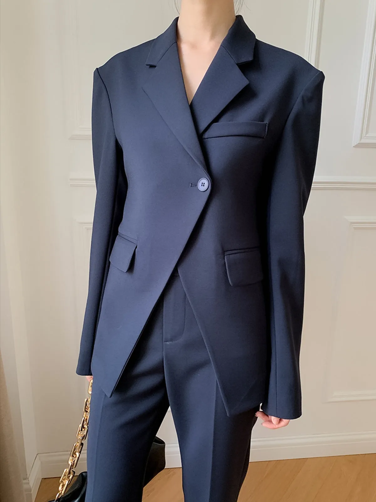 Notch Lapel Single Button Crop Blazer - Navy Blue