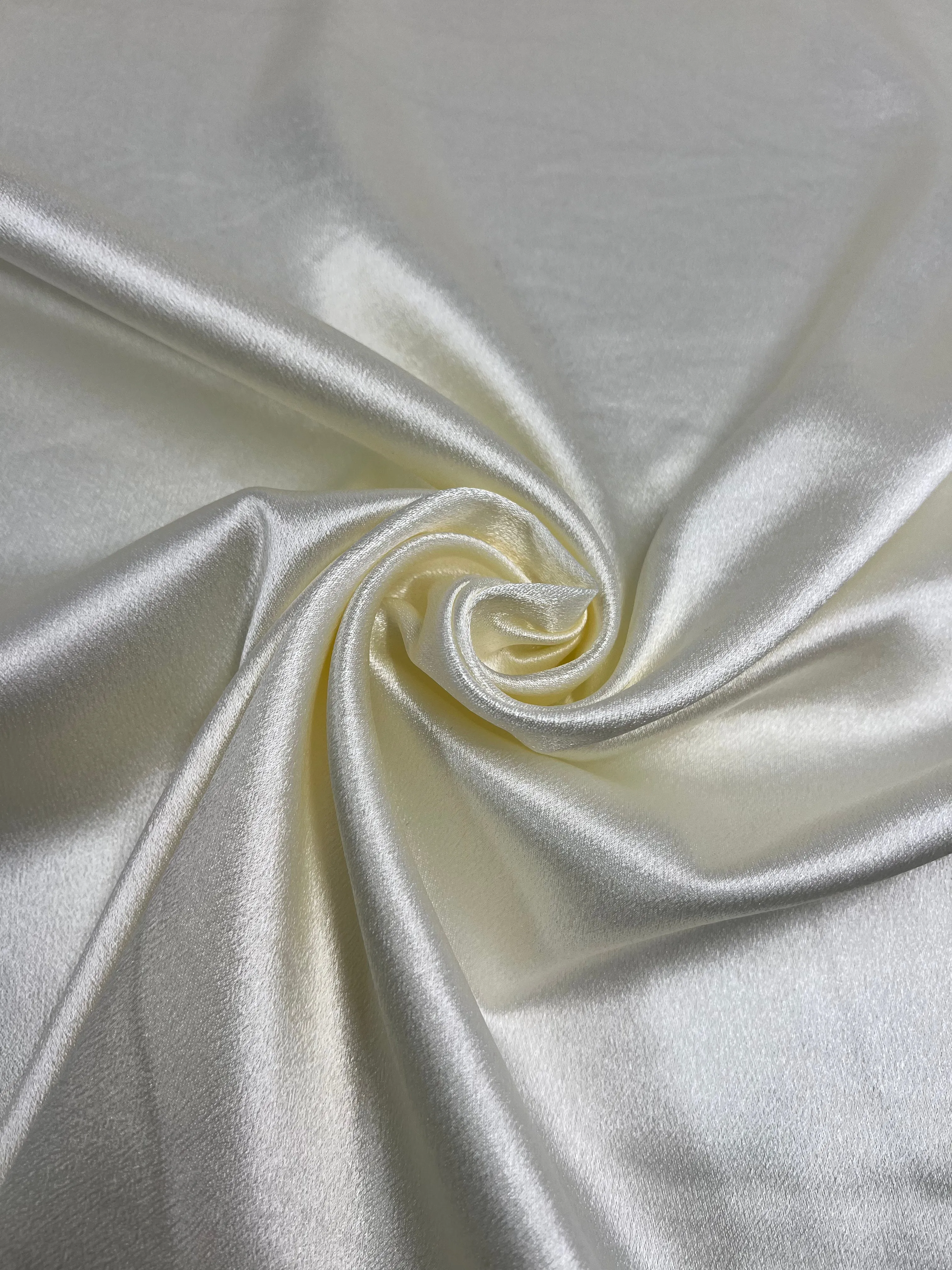 Satin Back Crepe - Ivory - 150cm